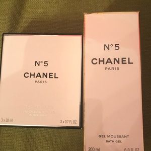 Chanel purse spray and bath gel